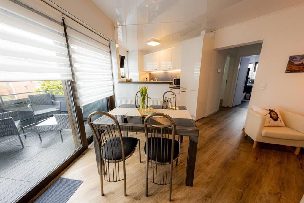 Wohnung Hirschhoehe Im Taunus Neu-Anspach Luaran gambar